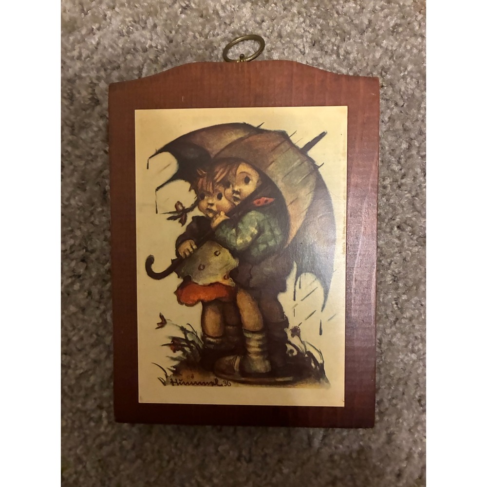 VINTAGE HUMMEL‎ WALL HANGING OF LITTLE GIRL AND BOY, ON MANCHESTER WOOD